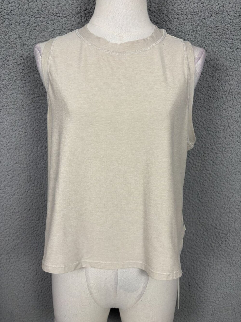 Ododos Women's Sleeveless Tank Top Ultra-Soft Tan Size Large New With Tags.